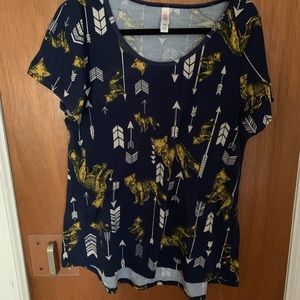 LuLaRoe Fox Classic T - L